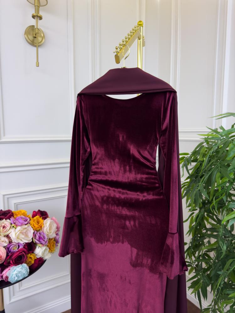 فستان مخمل كوري نادر