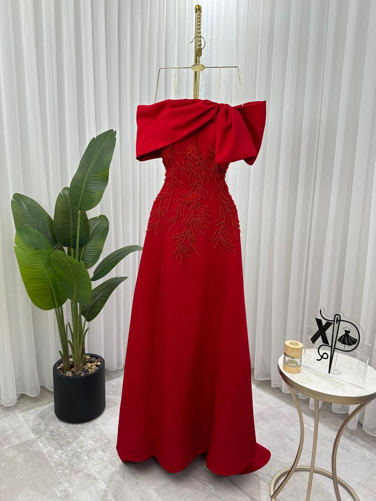 فستان سهرة احمر