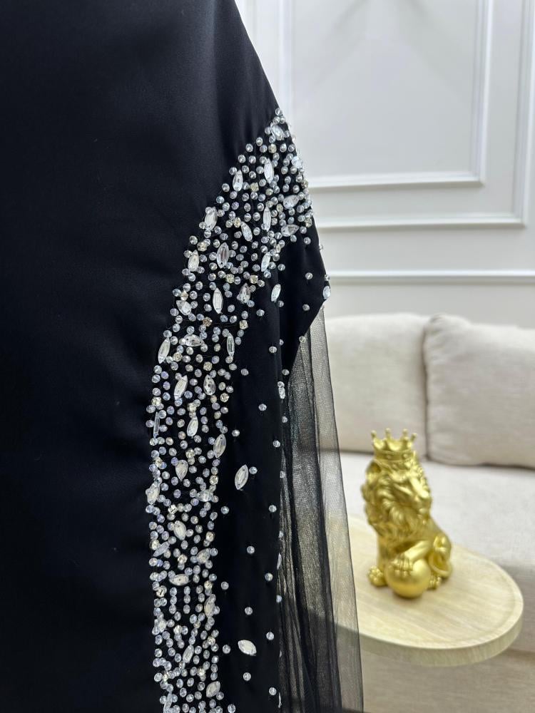 فستان سهرة اسود بدون اكمام