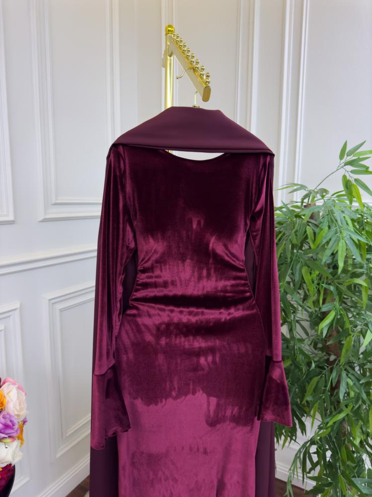 فستان مخمل كوري نادر