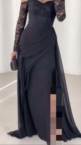 فستان اسود فخم