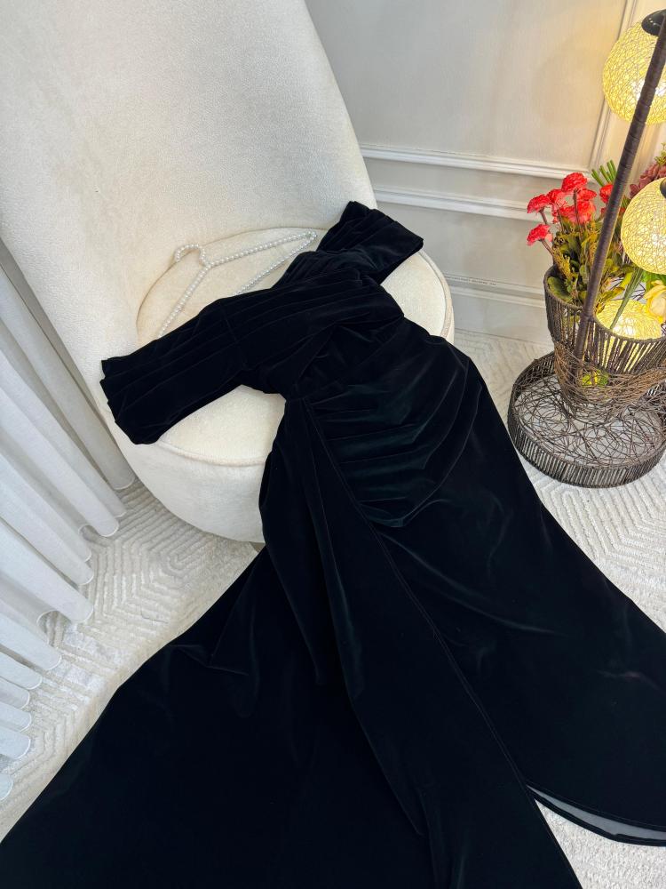 فستان اسود جوخ