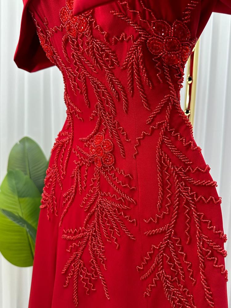 فستان سهرة احمر