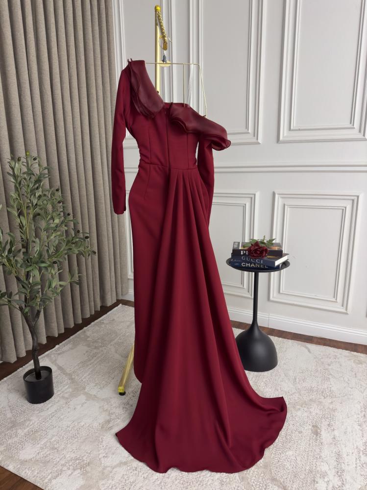 فستان الموسم عنابي فخم