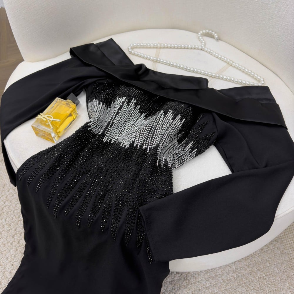 فستان الاناقه