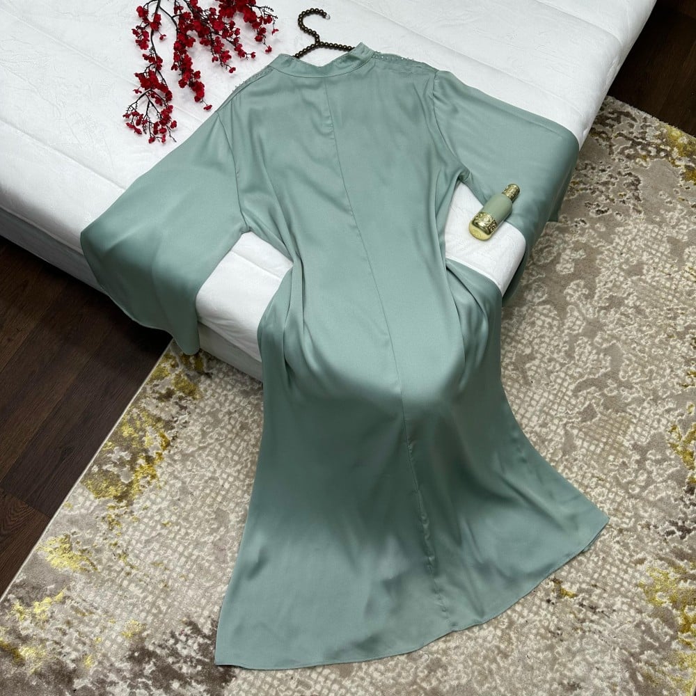 جلابية فاخر باربع الوان مختلفه