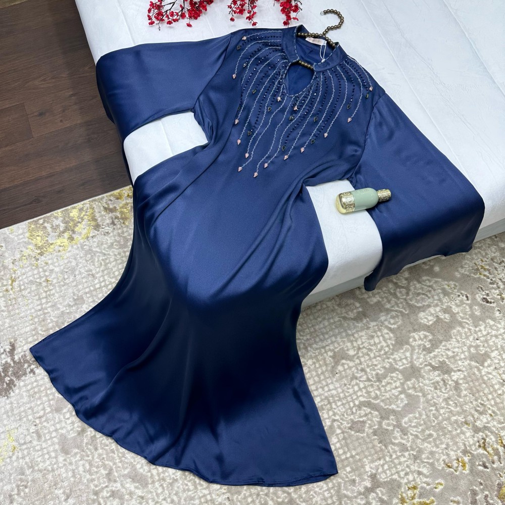 جلابية فاخر باربع الوان مختلفه