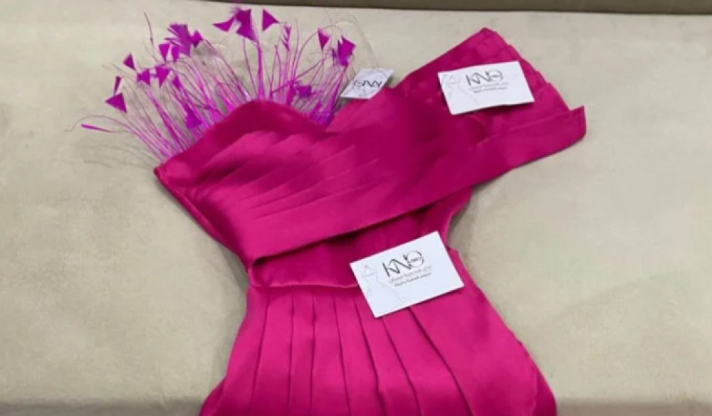 فساتين سهرة بالريش