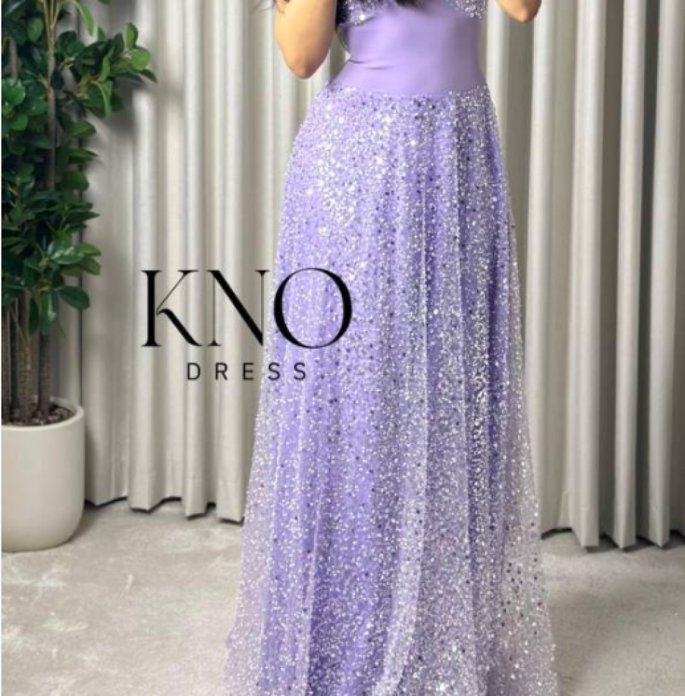 فساتين سهرة لون موف