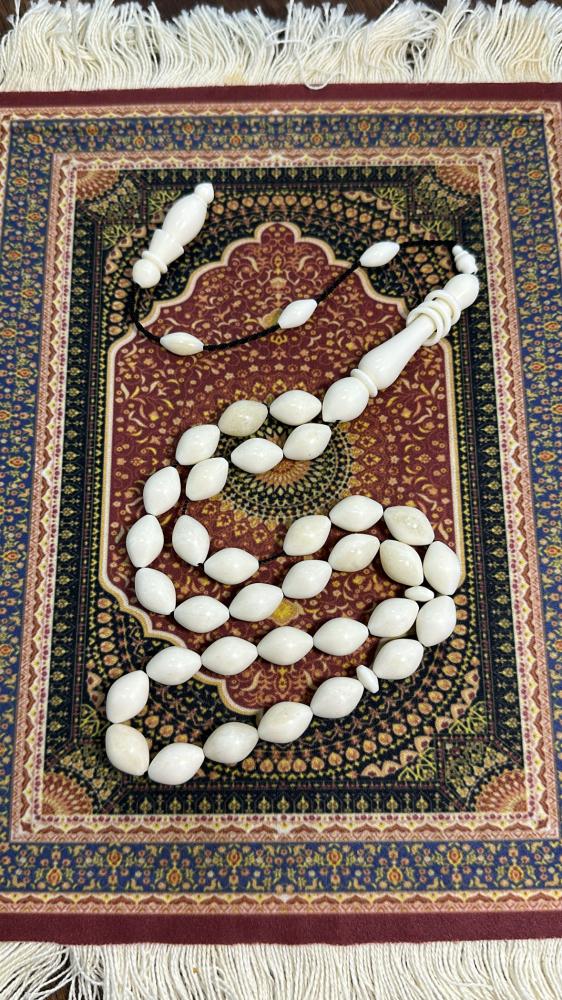 سبحة عظم جمل بيضاوي