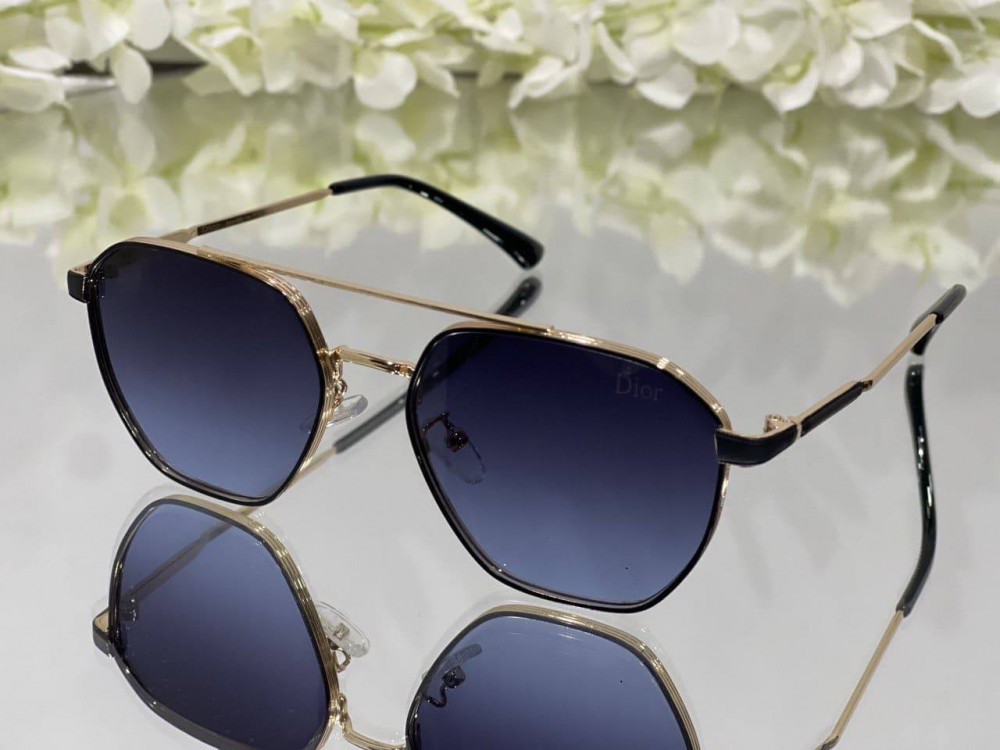 DiorSignature S7F • Black Square Sunglasses – Dior Couture UAE
