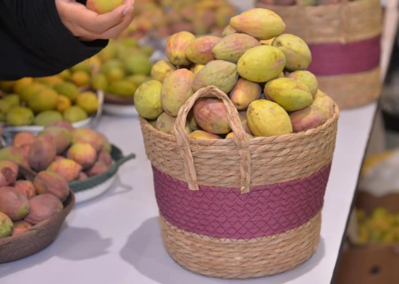 لوز احمر جامبو -نص كيلو