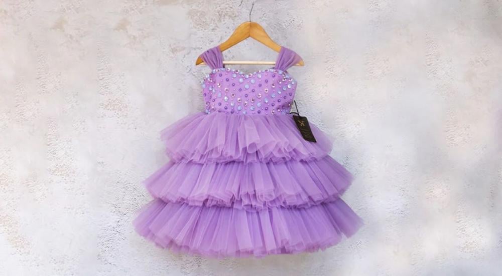 فساتين بنات صغار للمناسبات