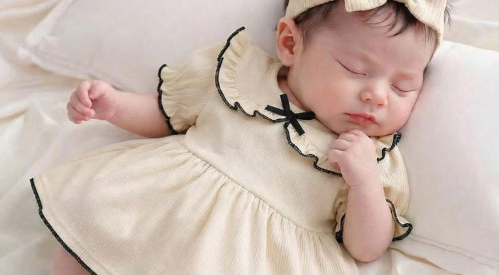 فساتين مواليد