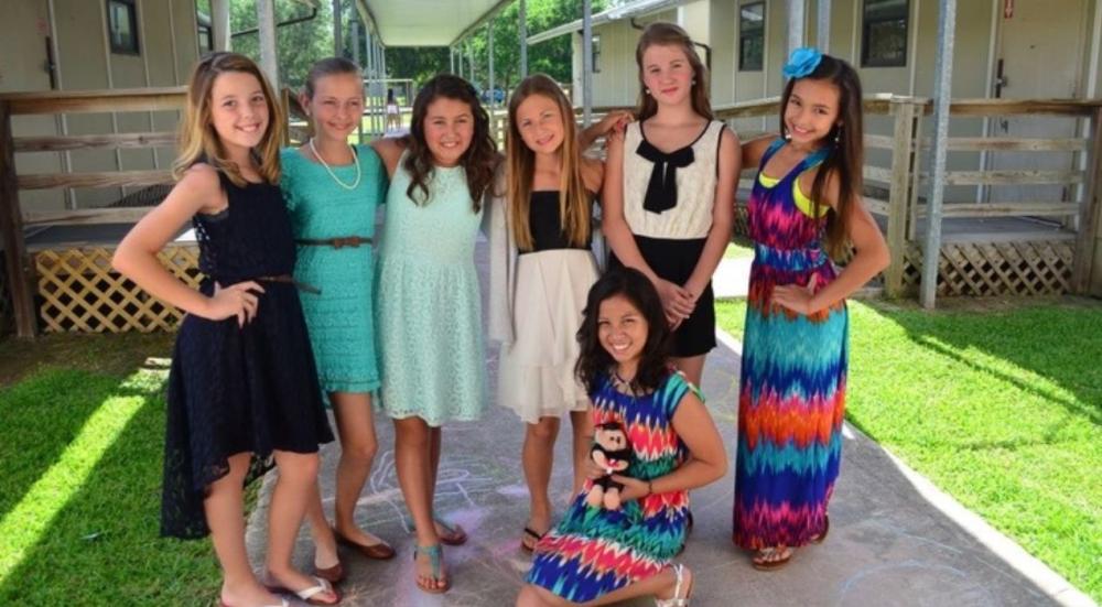 فساتين حفلات التخرج للأطفال