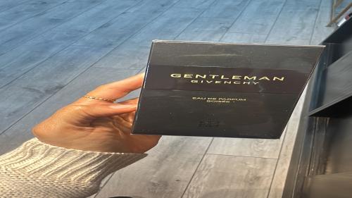 جيفنشي جينتل مان. 100 مل