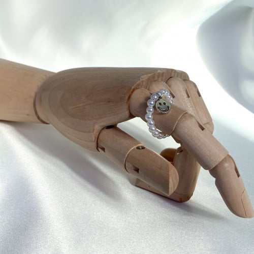 خاتم اللولو مع تشارم سمايلي | Pearl rings with smiley charm