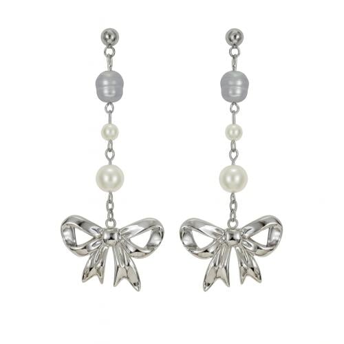 أقراط اللولو طويل مع تشارم الفيونكة | Long pearl earrings with a bowknot charm