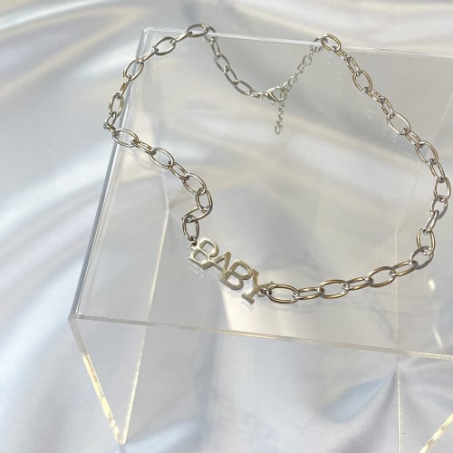 سلسال فضي مع كلمة بيبي | Silver necklace with the...