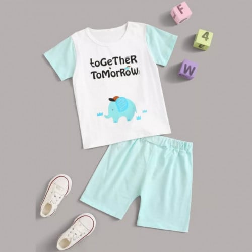 سروال قصير مع تيشيرت برسوم كرتونية فيل ،  لون سماوي