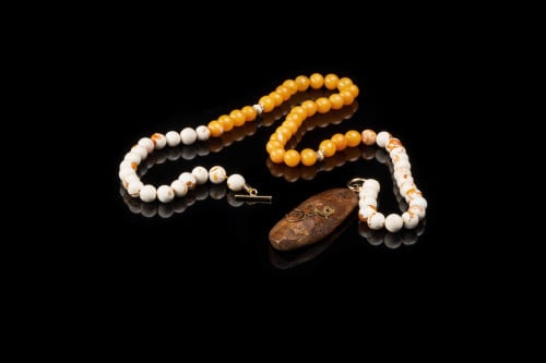 مسبحة مستكة