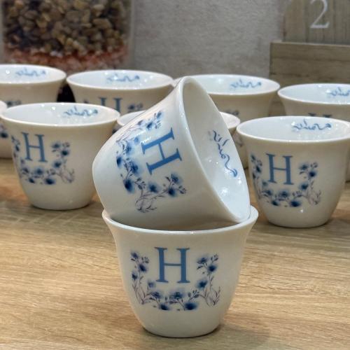 فناجين بطباعه حسب الطلب