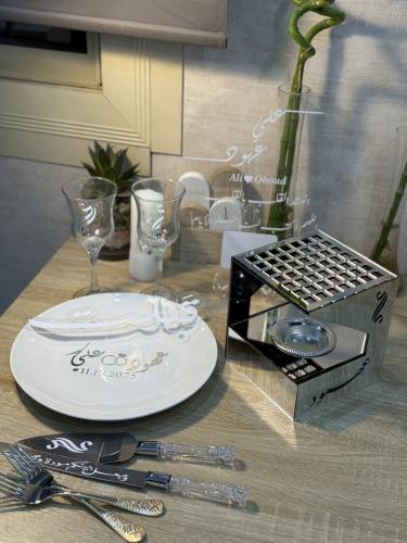 طقم ملكه فضي+استاند بصمه+مبخره