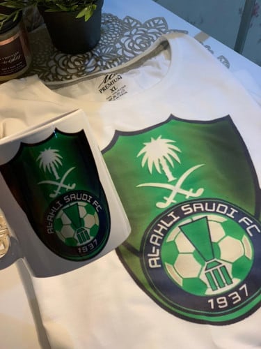 تشيرت & كوب بشعار نادي الاتحاد