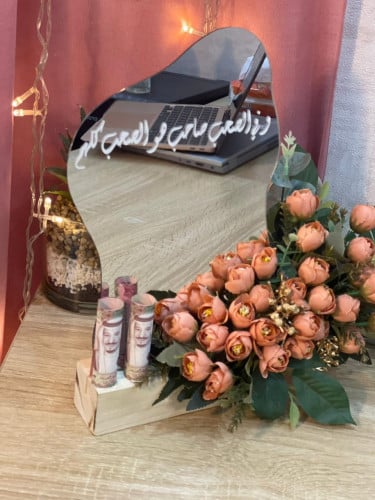 استاند هديه a4 مع الورد