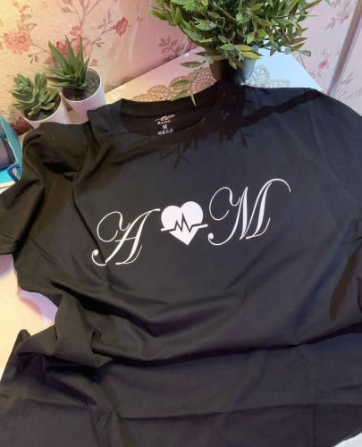 تشيرت نسائى اسود بتصميم حسب الطلب