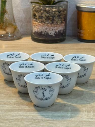 فناجين قهوة سعودية بتصميم حسب الطلب