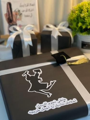 بوكس ارواج+مناكير