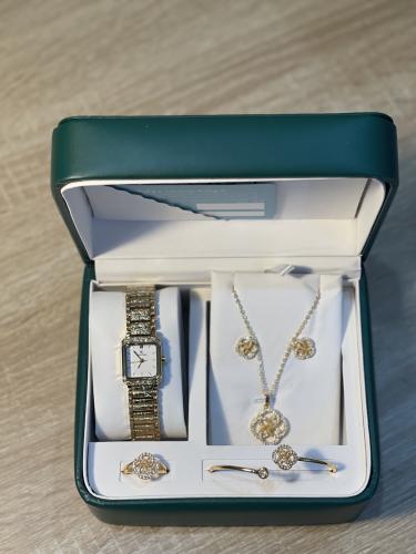 ساعه+اكسسوار