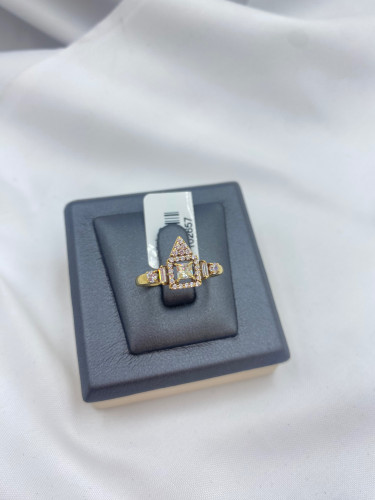 خاتم عيار 18