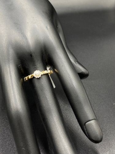 خاتم عيار 18