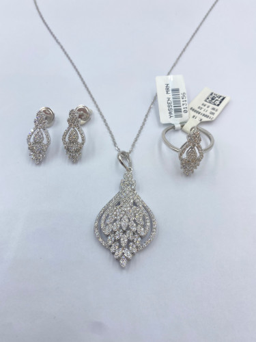 نصف طقم عيار 18