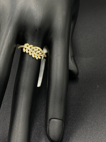 خاتم عيار 18