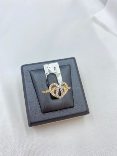 خاتم عيار 18