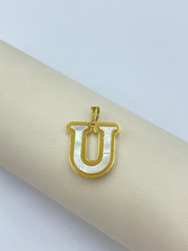 تعليقة  حرف يو (U) عيار 18