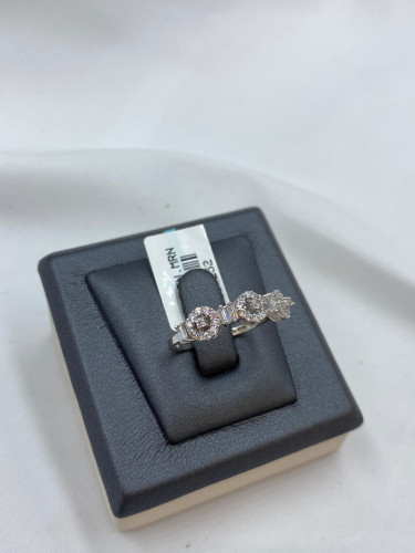 خاتم عيار 18