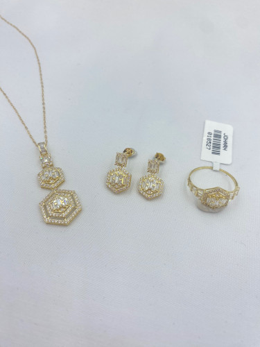 نصف طقم عيار 18