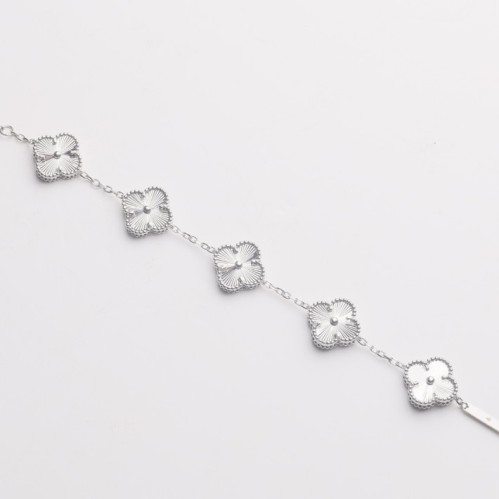 أسواره عيار 18