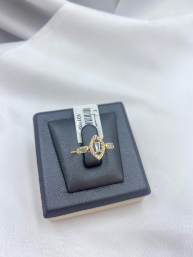 خاتم عيار 18