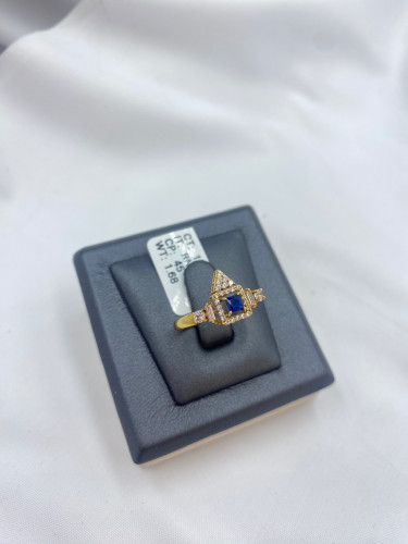 خاتم عيار 18