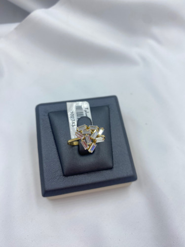 خاتم عيار 18