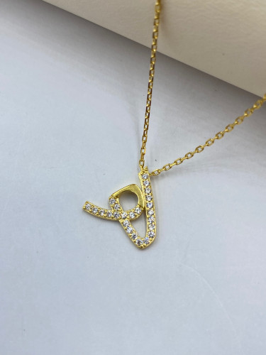 عقد حرف (ه)  عيار 18