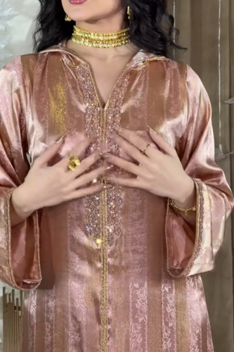 مخور لارين