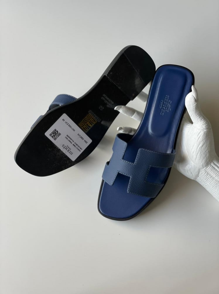 ‏ Hermès dark blue slipper