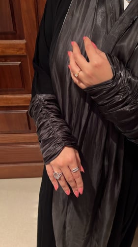 Black signature abaya