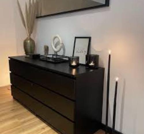 خزانه 6 ادراج اسود